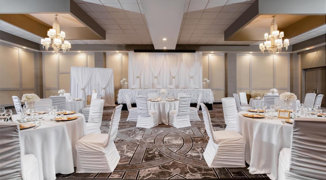 Pomeroy Hotel & Conference Centre Grande Prairie Eksteriør billede