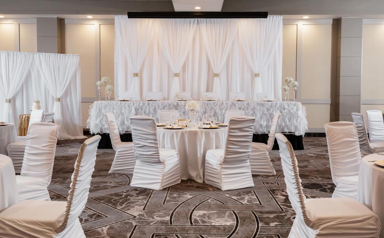 Pomeroy Hotel & Conference Centre Grande Prairie Eksteriør billede