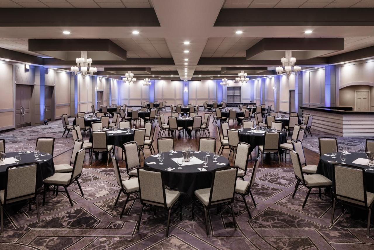 Pomeroy Hotel & Conference Centre Grande Prairie Eksteriør billede
